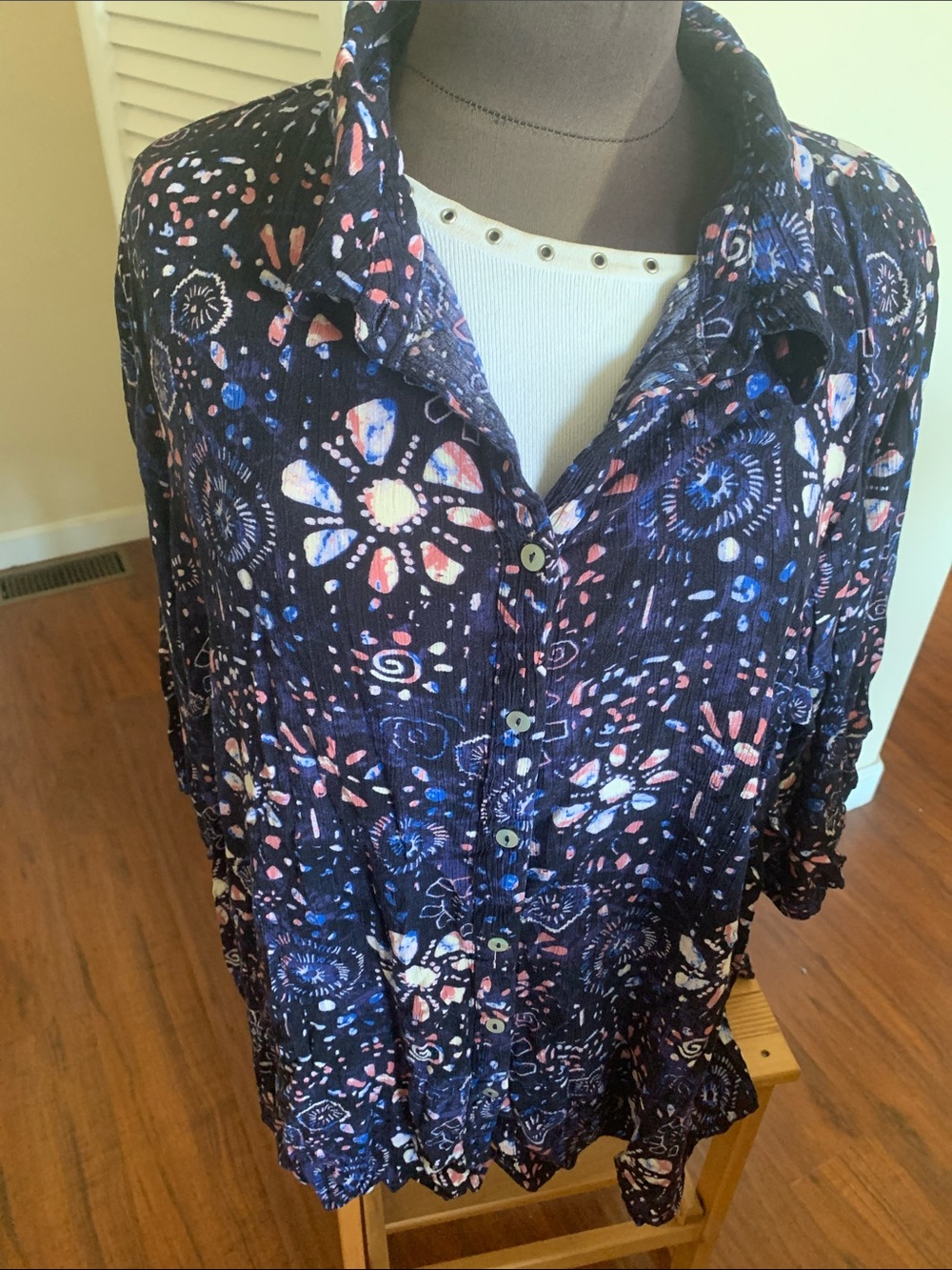 Evans 2X  Navy Floral Button-Up Shirt with Pink & Blue Prints